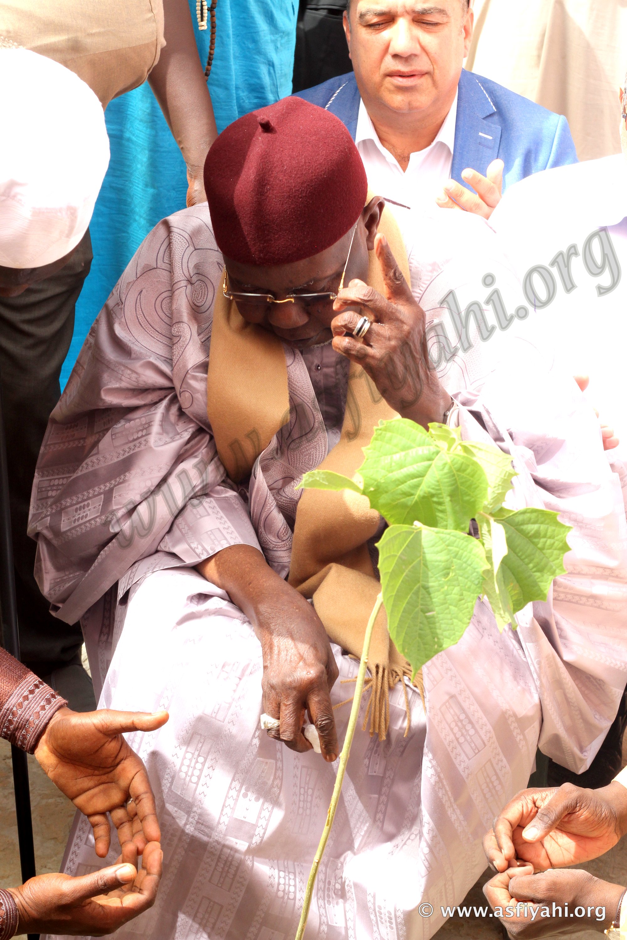 PHOTOS - 7 MAI 2016 À TIVAOUANE - Serigne Abdoul Aziz SY Al Amine réceptionne le Nouveau Daara Khalifa Ababacar SY réhabilité par une association Turque 