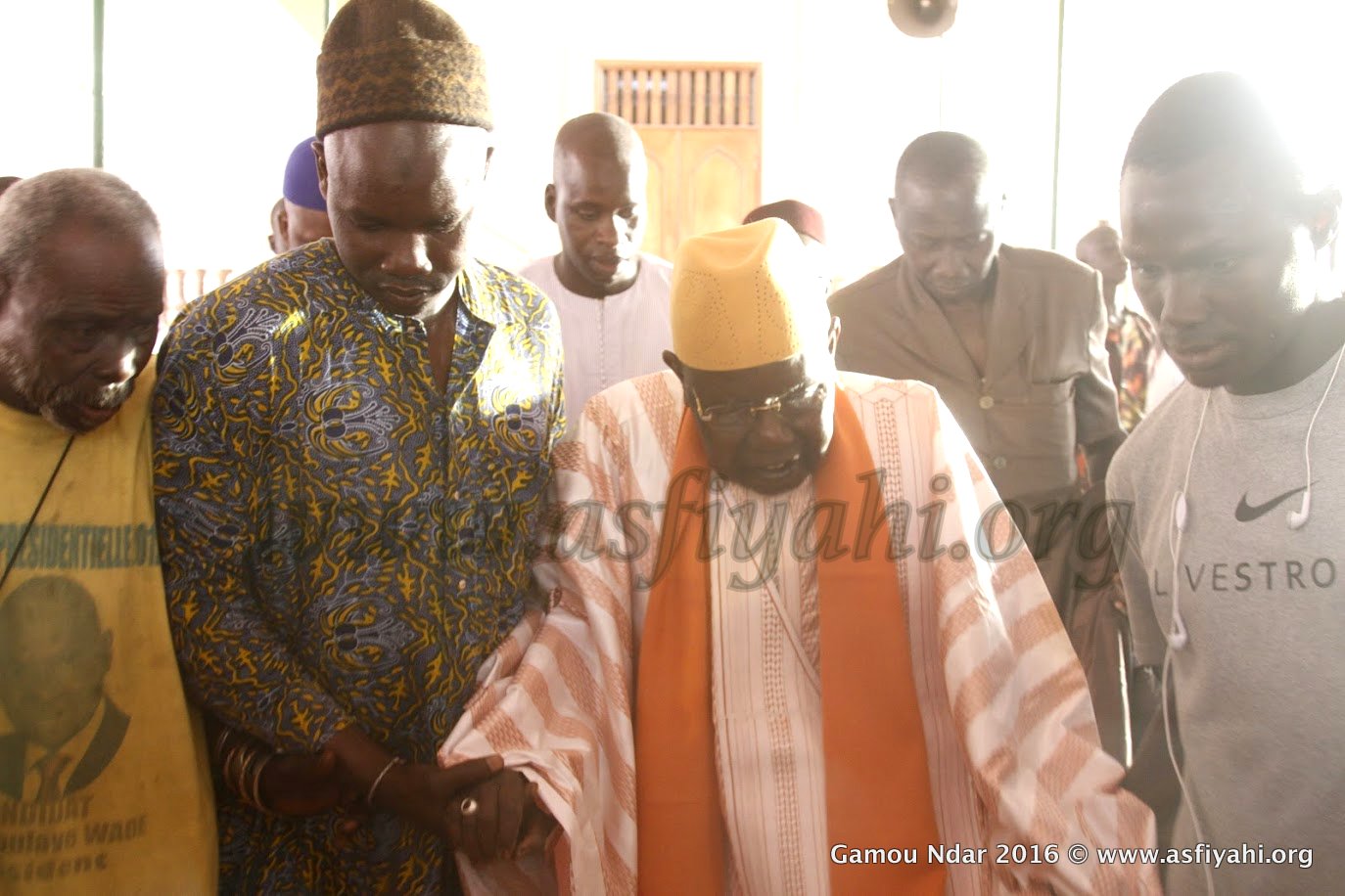 PHOTOS - GAMOU NDAR 2016 - Vivez les temps-forts du Convoi Dakar - Tivaouane - Saint-Louis (1ére Partie) ; Les Fidèles répondent à l'appel de Serigne Babacar Sy (rta), sous la Direction de Serigne Abdoul Aziz Sy Al Amine 