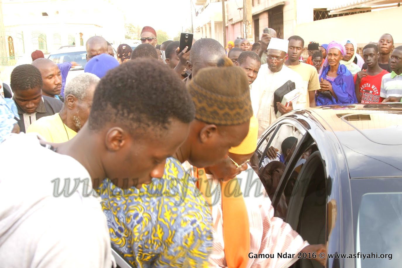 PHOTOS - GAMOU NDAR 2016 - Vivez les temps-forts du Convoi Dakar - Tivaouane - Saint-Louis (1ére Partie) ; Les Fidèles répondent à l'appel de Serigne Babacar Sy (rta), sous la Direction de Serigne Abdoul Aziz Sy Al Amine 
