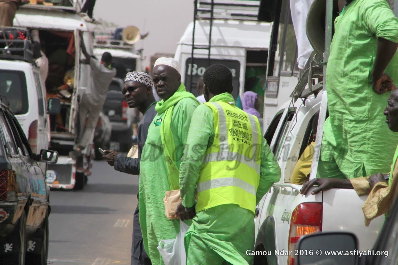 PHOTOS - GAMOU NDAR 2016 - Vivez les temps-forts du Convoi Dakar - Tivaouane - Saint-Louis (1ére Partie) ; Les Fidèles répondent à l'appel de Serigne Babacar Sy (rta), sous la Direction de Serigne Abdoul Aziz Sy Al Amine 