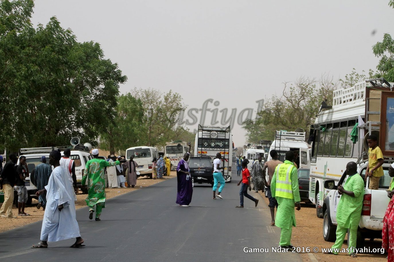 PHOTOS - GAMOU NDAR 2016 - Vivez les temps-forts du Convoi Dakar - Tivaouane - Saint-Louis (1ére Partie) ; Les Fidèles répondent à l'appel de Serigne Babacar Sy (rta), sous la Direction de Serigne Abdoul Aziz Sy Al Amine 