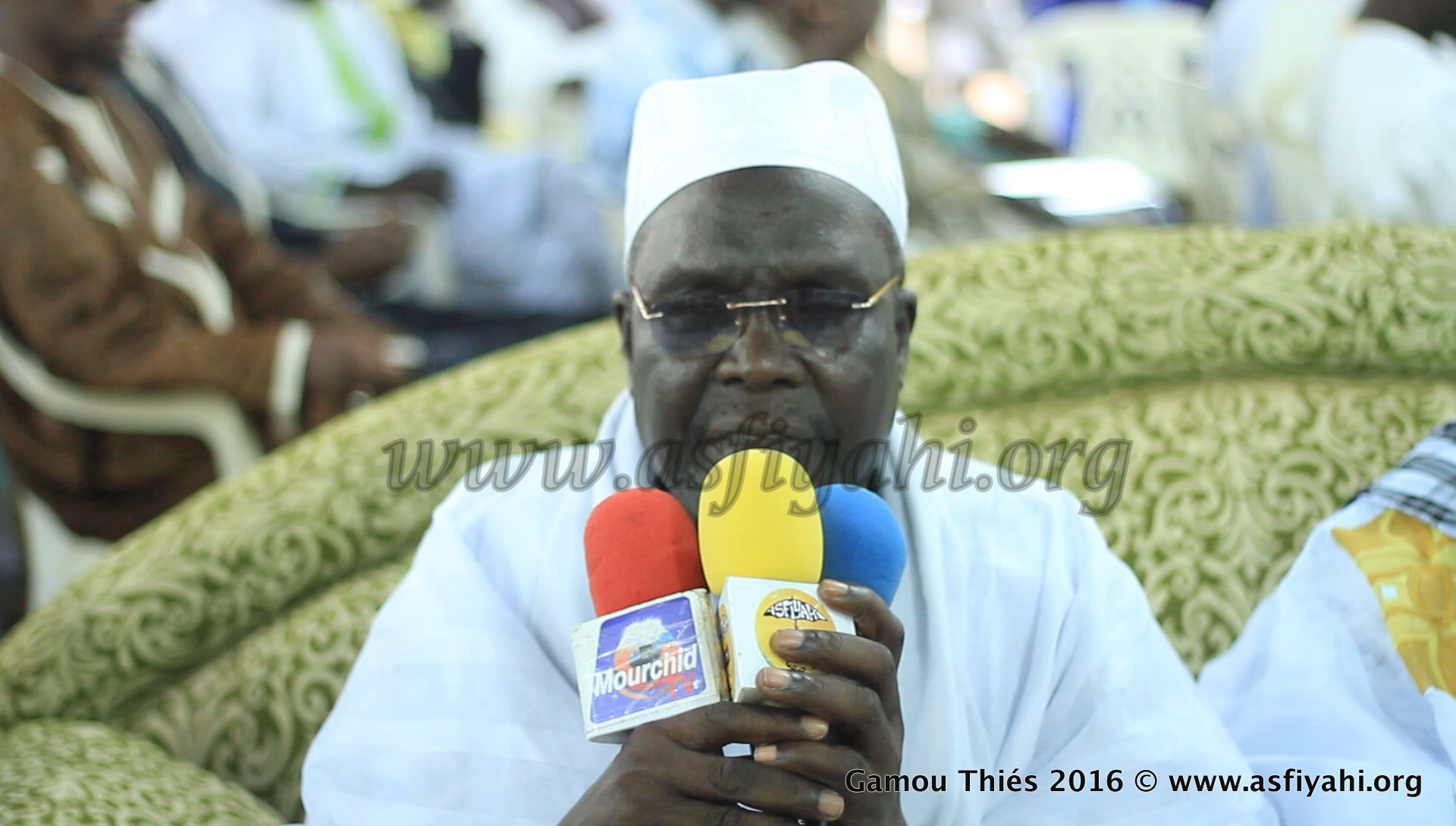 PHOTOS - 14 MAI 2016 À THIÉS - Les Images du Gamou de la Hadara de Mame El hadj Rawane Ngom (rta)