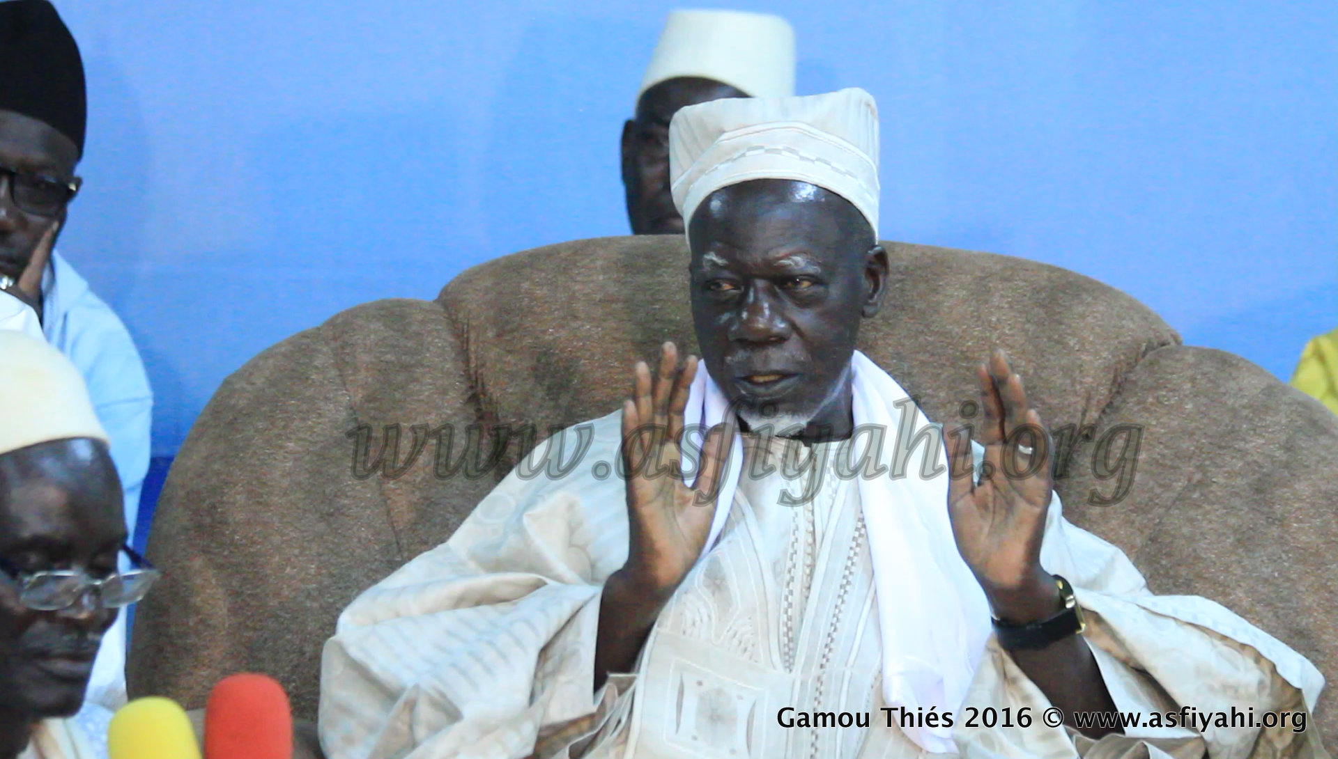 PHOTOS - 14 MAI 2016 À THIÉS - Les Images du Gamou de la Hadara de Mame El hadj Rawane Ngom (rta)
