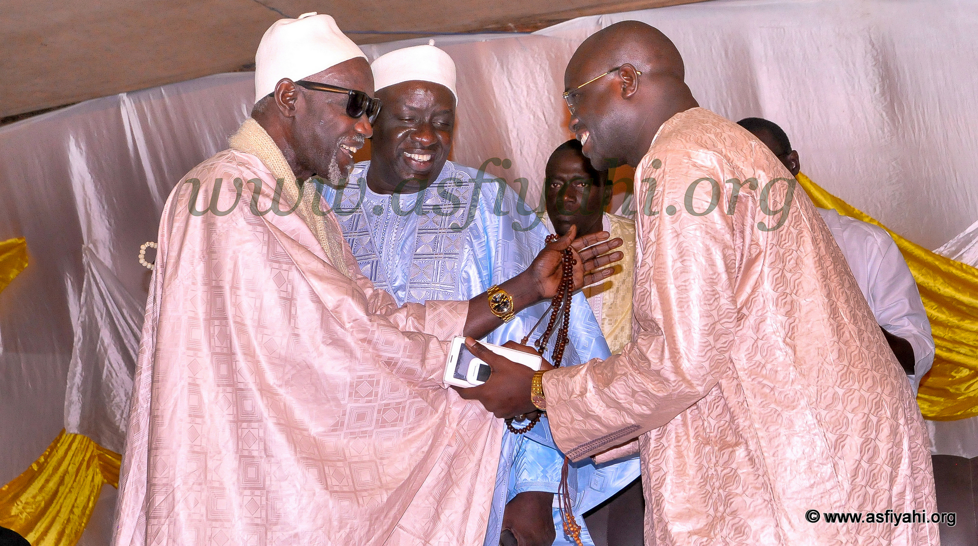 PHOTOS - 28 MAI 2016 À OUAGOU NIAYES 2 - Les Images du Gamou Dahira Sopey Dabakh de Ouagou Niayes