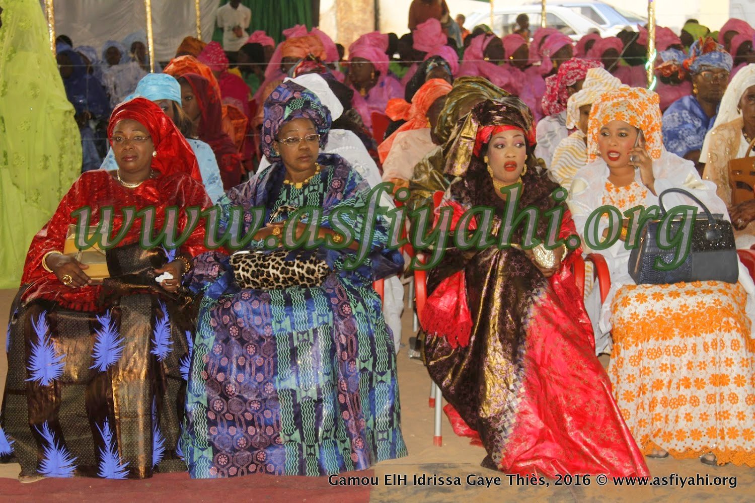 PHOTOS - 28 MAI 2016 À THIÉS: Les Images du Gamou Annuel de Serigne El Hadj Idrissa Gaye et les Dahiras Askhâboul Keuhfi et Mouhsinina wal Mouhsinati 