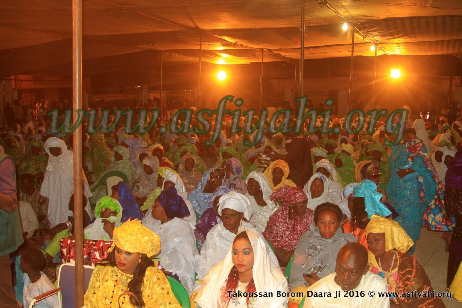PHOTOS - 29 MAI 2016 À TIVAOUANE - Les Images du Takoussane Borom Daara Yi 2016, organisé par Serigne Pape Malick Diop Ibn Sokhna Kala Mbaye 