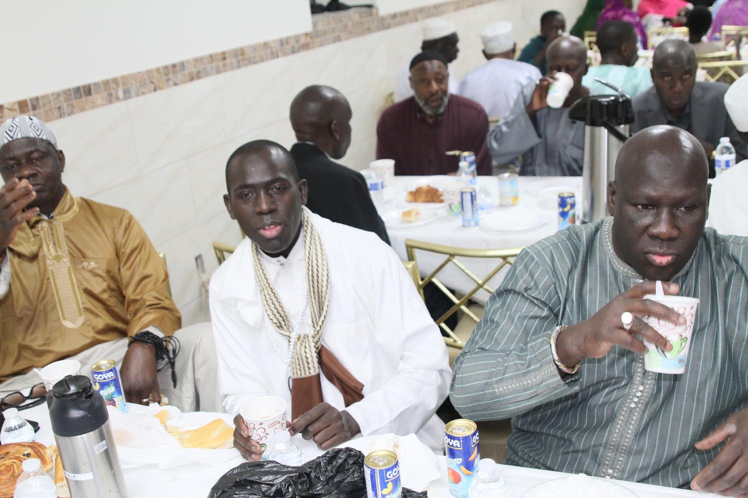 PHOTOS - 10 JUIN 2016 À NEW YORK - Les Images du Hadratoul Djumah suivi de Ndogou organisé à la Zawiya El Hadj Malick Sy de New-York