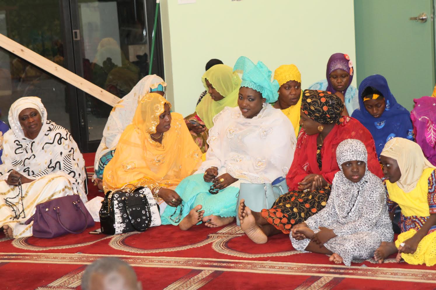 PHOTOS - 10 JUIN 2016 À NEW YORK - Les Images du Hadratoul Djumah suivi de Ndogou organisé à la Zawiya El Hadj Malick Sy de New-York