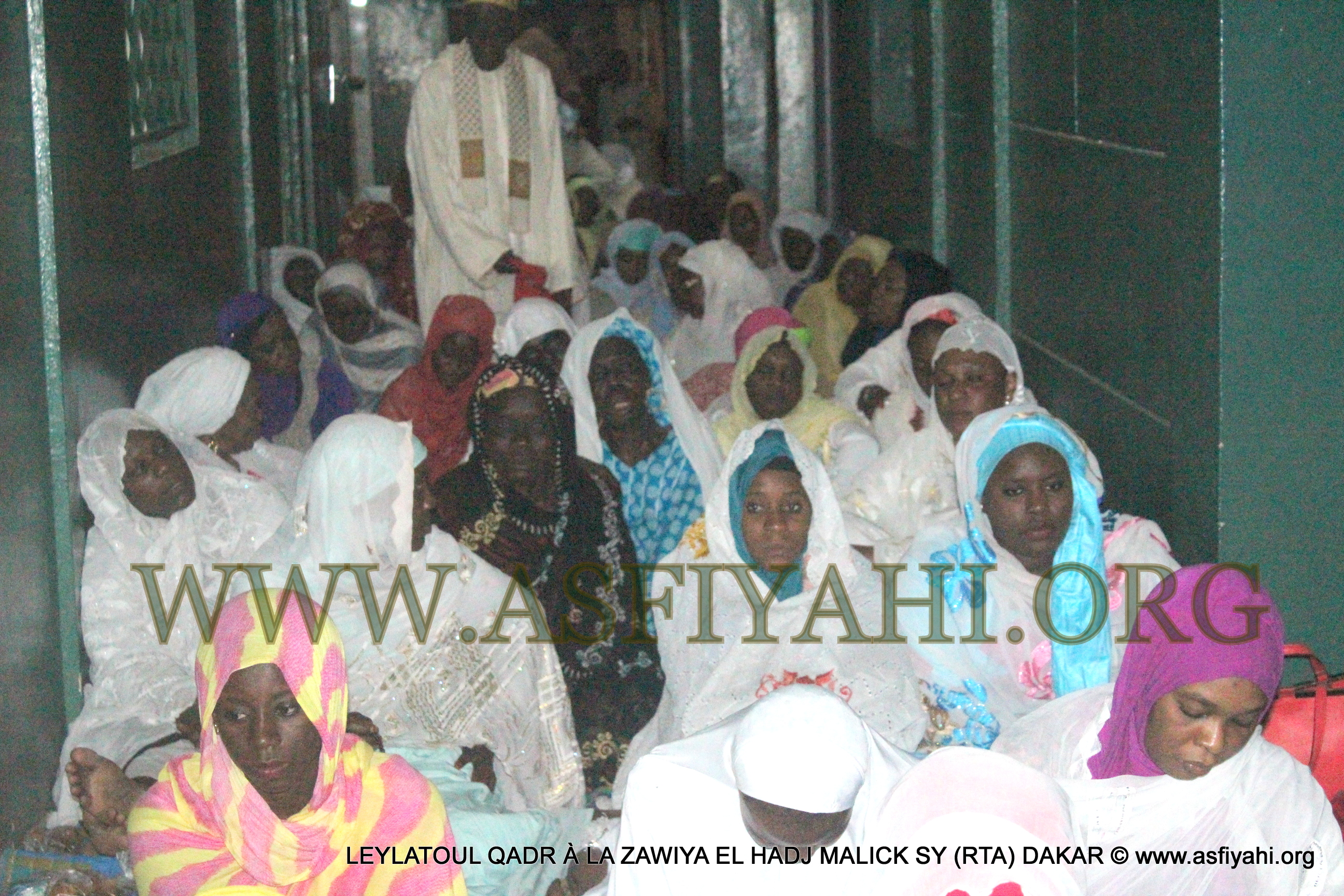 PHOTOS - 2 JUILLET 2016 À DAKAR - Les images de la leylatoul Qadr 2016 à la Zawiya El Hadj Malick Sy de Dakar