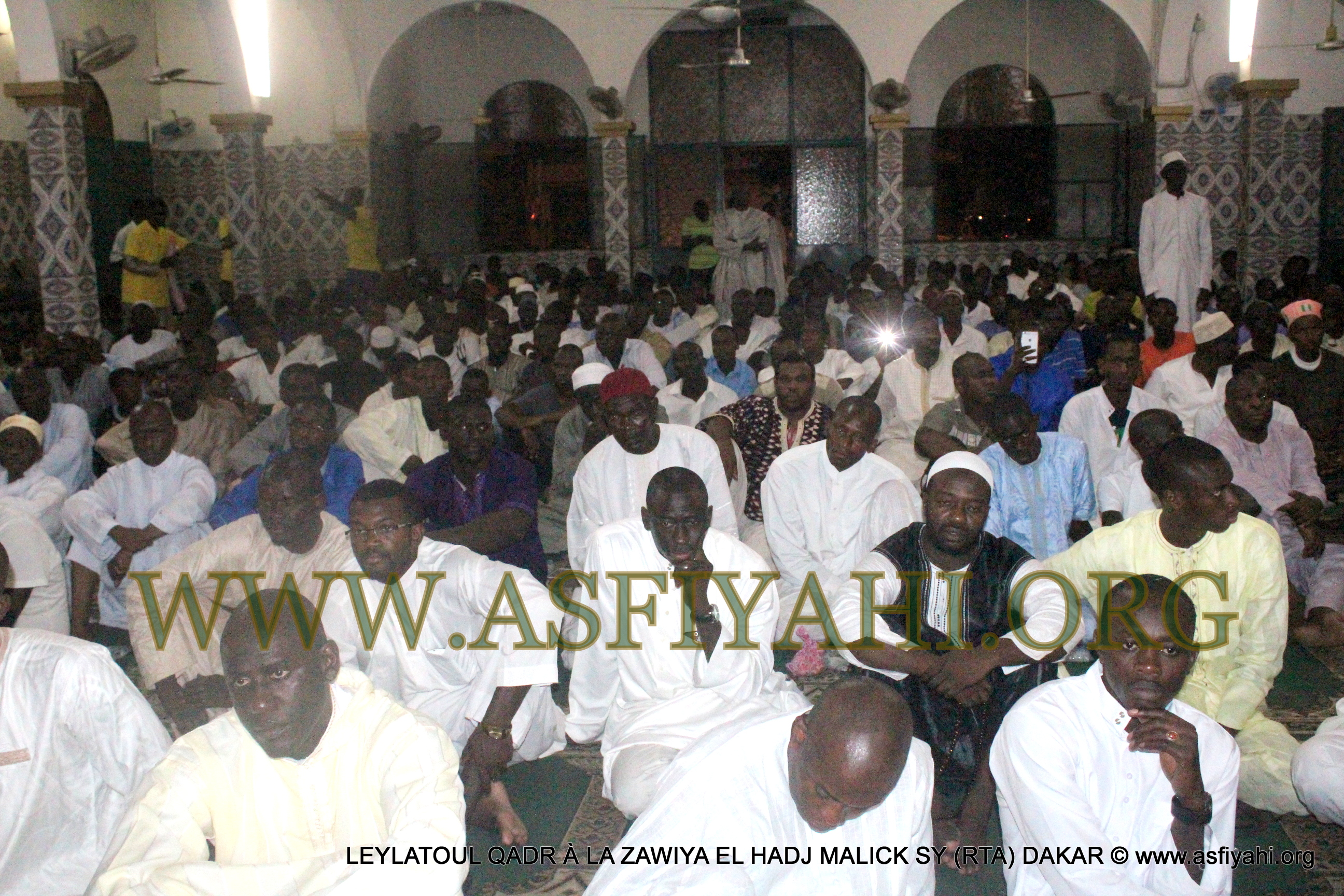 PHOTOS - 2 JUILLET 2016 À DAKAR - Les images de la leylatoul Qadr 2016 à la Zawiya El Hadj Malick Sy de Dakar