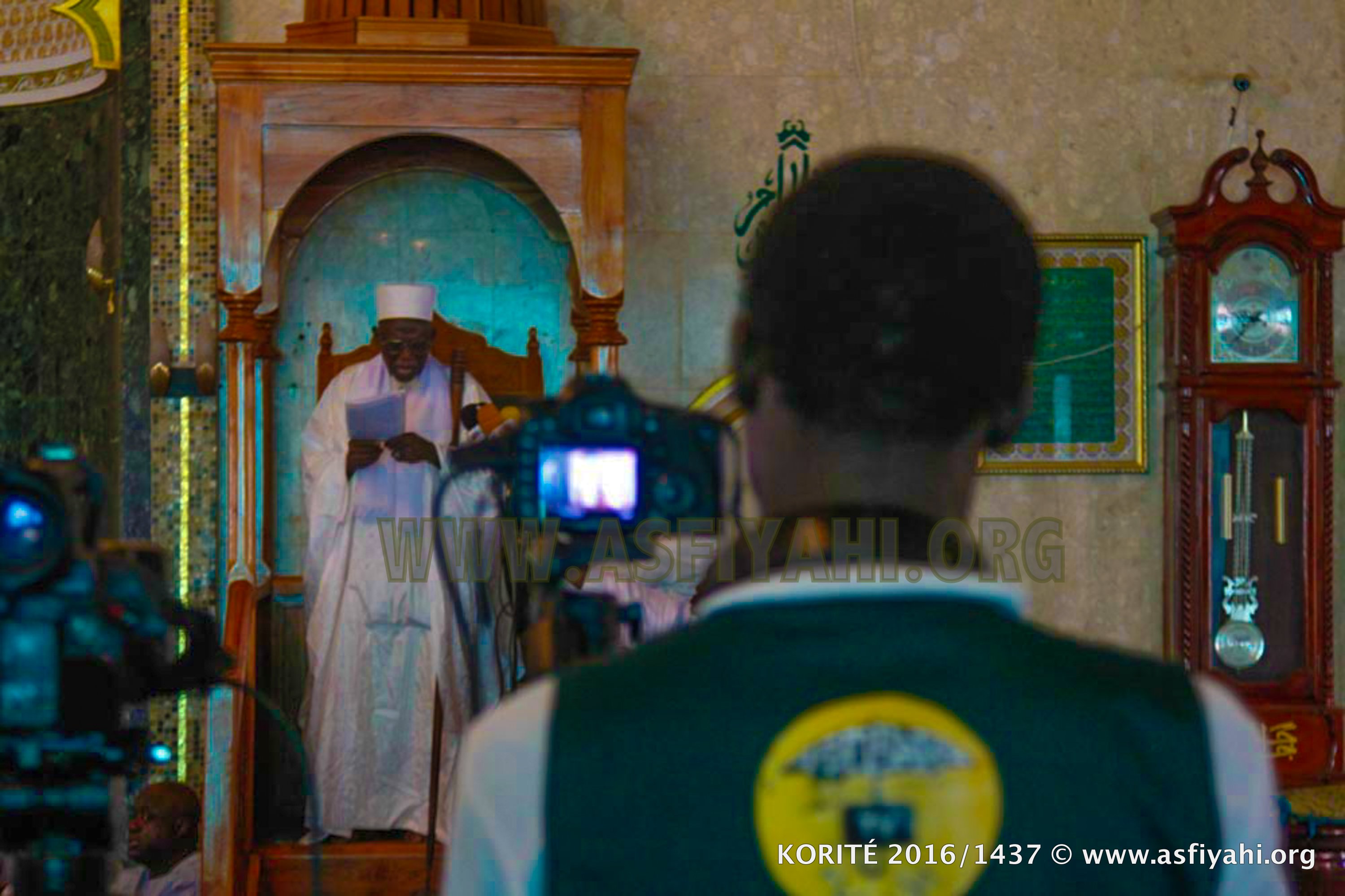 PHOTOS - KORITÉ 2016 À TIVAOUANE - Les Images de la Prière à la Mosquée Serigne Babacar SY (rta)
