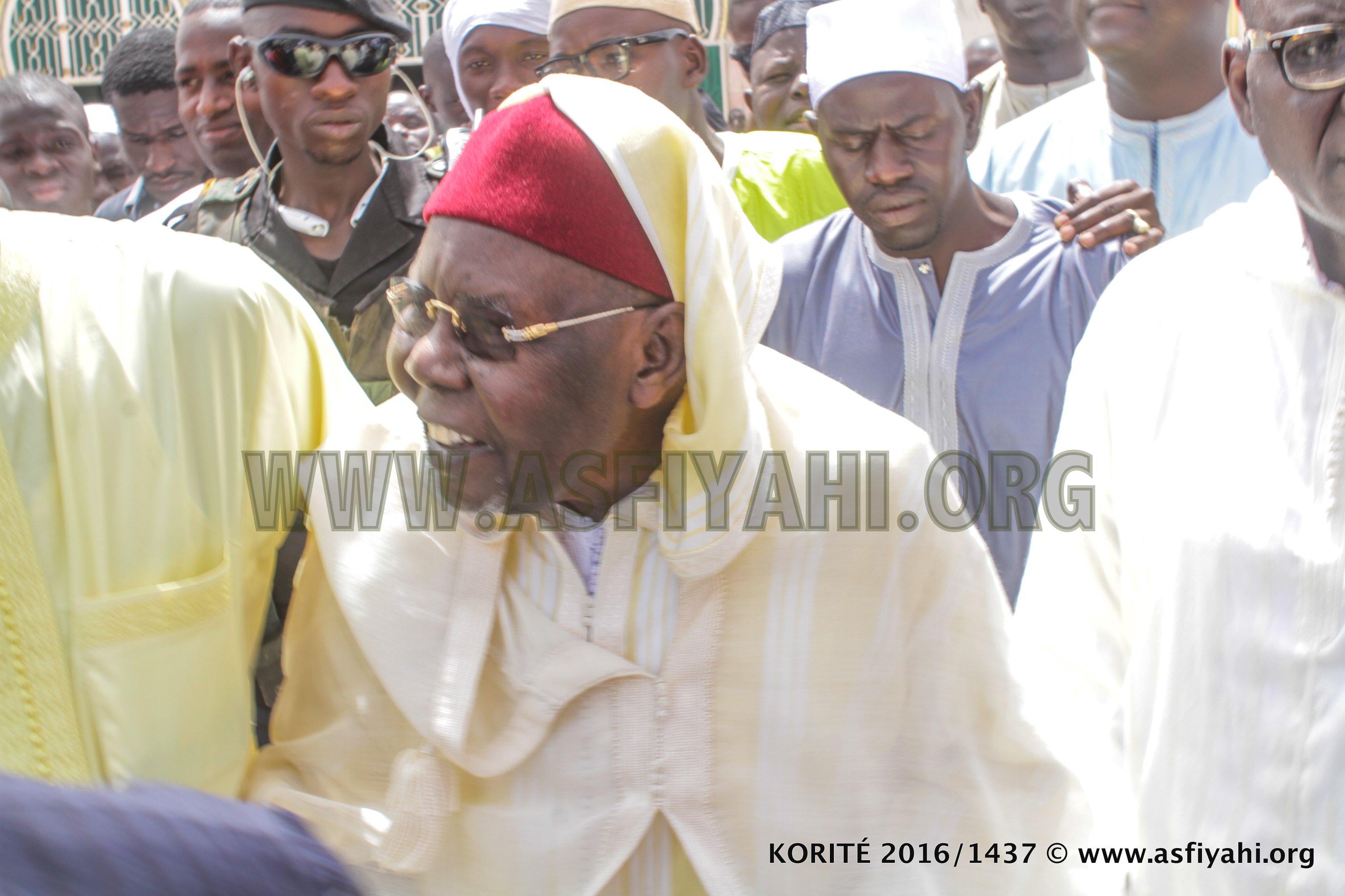 PHOTOS - KORITÉ 2016 À TIVAOUANE - Les Images de la Prière à la Mosquée Serigne Babacar SY (rta)
