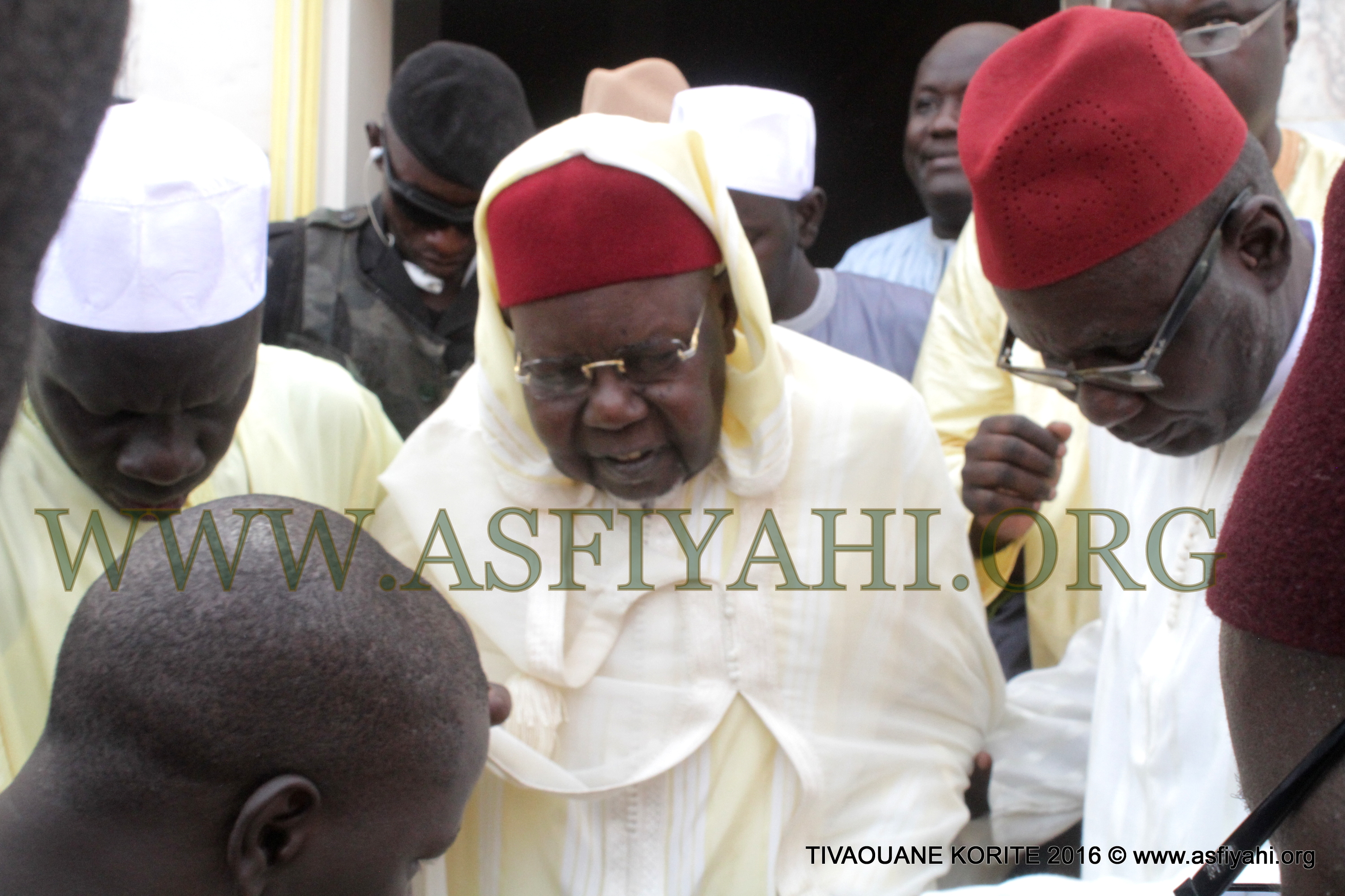 PHOTOS - KORITÉ 2016 À TIVAOUANE - Les Images de la Prière à la Mosquée Serigne Babacar SY (rta)