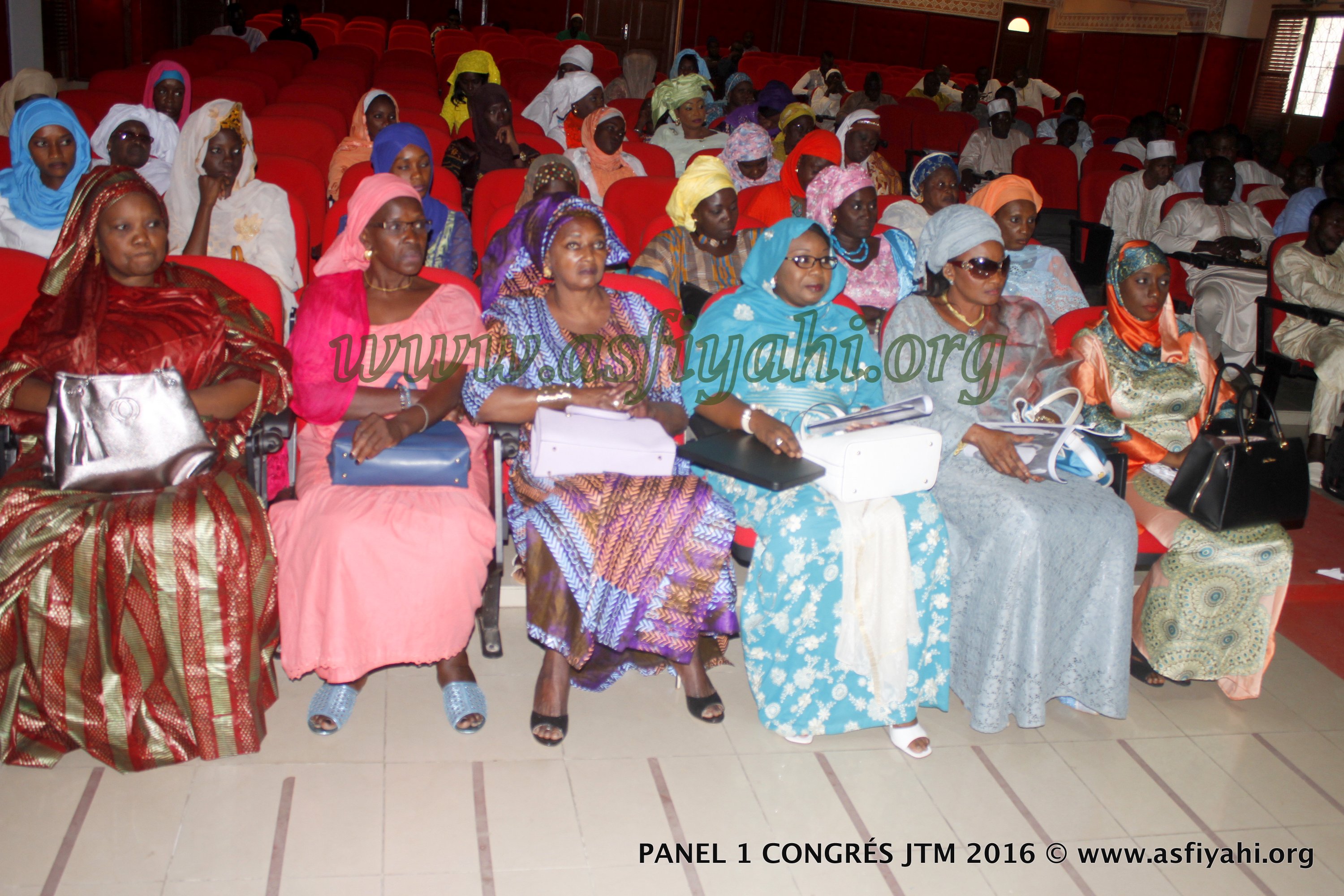 PHOTOS - 23 JUILLET 2016 À DAKAR - Les Images de la Cérémonie d'ouverture du 7éme Congrès  du Mouvement Jeunesse Tidjane Malikite - PANEL 1
