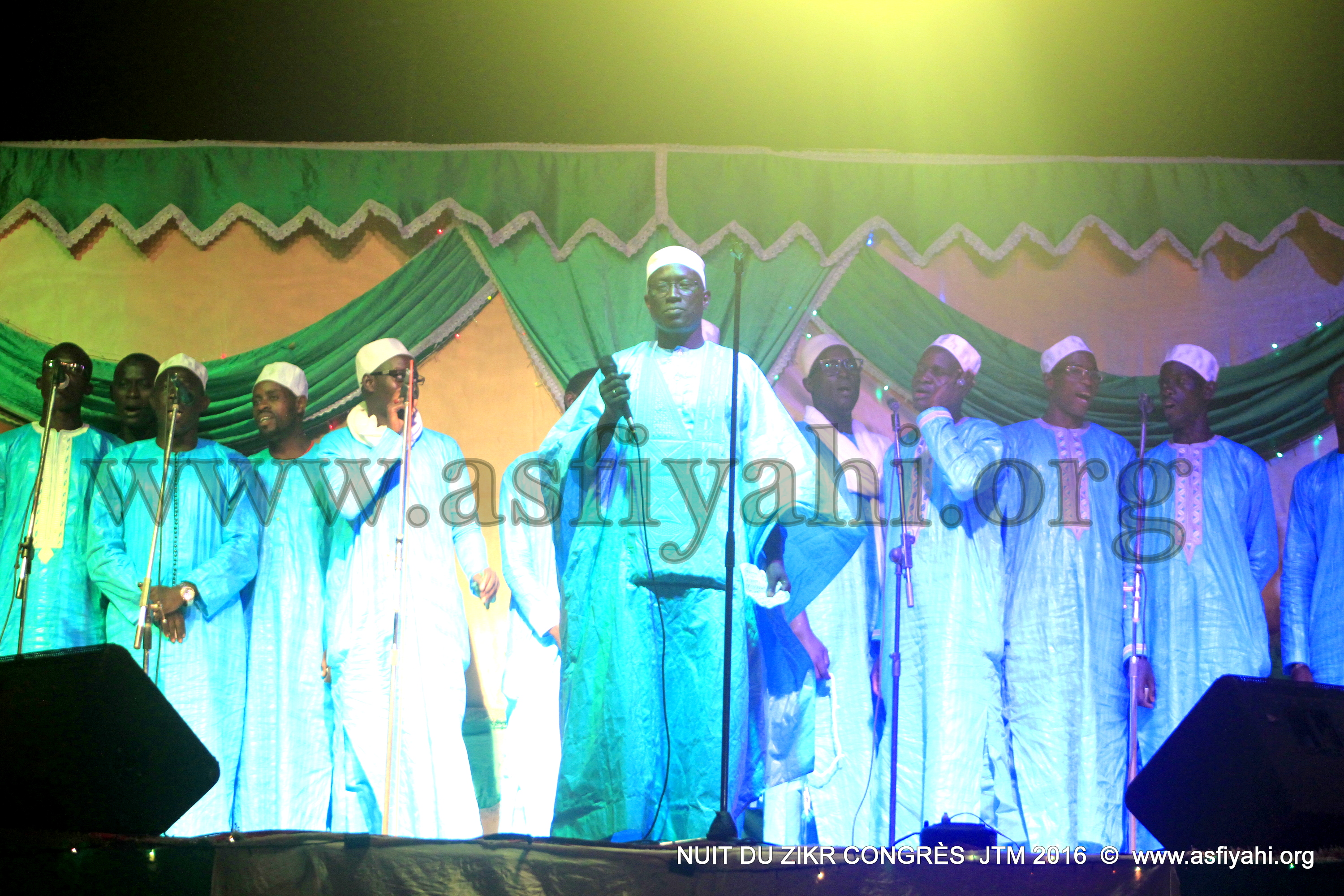 PHOTOS - 23 JUILLET 2016 À DAKAR - Les Images de la NUIT DU ZIKR du 7éme Congrès du Mouvement Jeunesse Tidjane Malikite