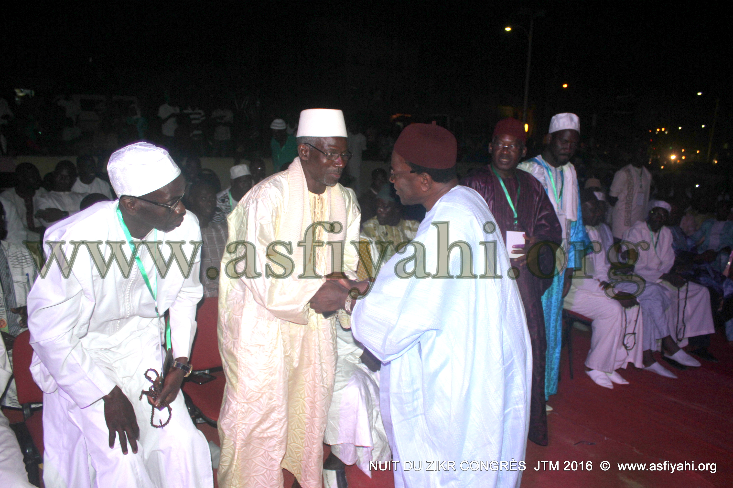 PHOTOS - 23 JUILLET 2016 À DAKAR - Les Images de la NUIT DU ZIKR du 7éme Congrès du Mouvement Jeunesse Tidjane Malikite