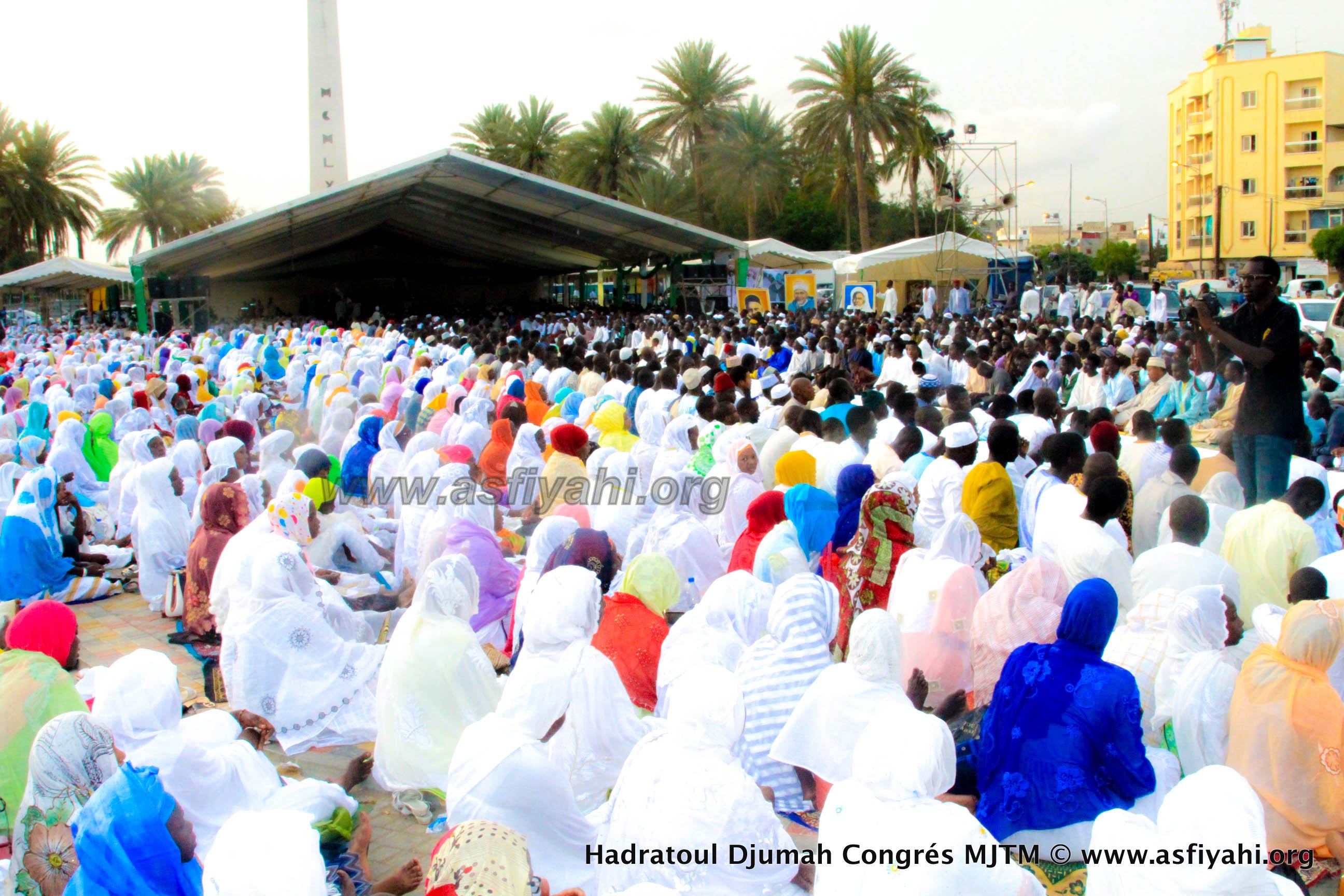 PHOTOS - 29 JUILLET 2016 À DAKAR - Les Images de la Hadratoul Djumah du Congrès de la Jeunesse Tidiane Malikite, présidée par Serigne Mbaye Sy Abdou  et le Maire de Dakar , Khalifa Ababacar Sall