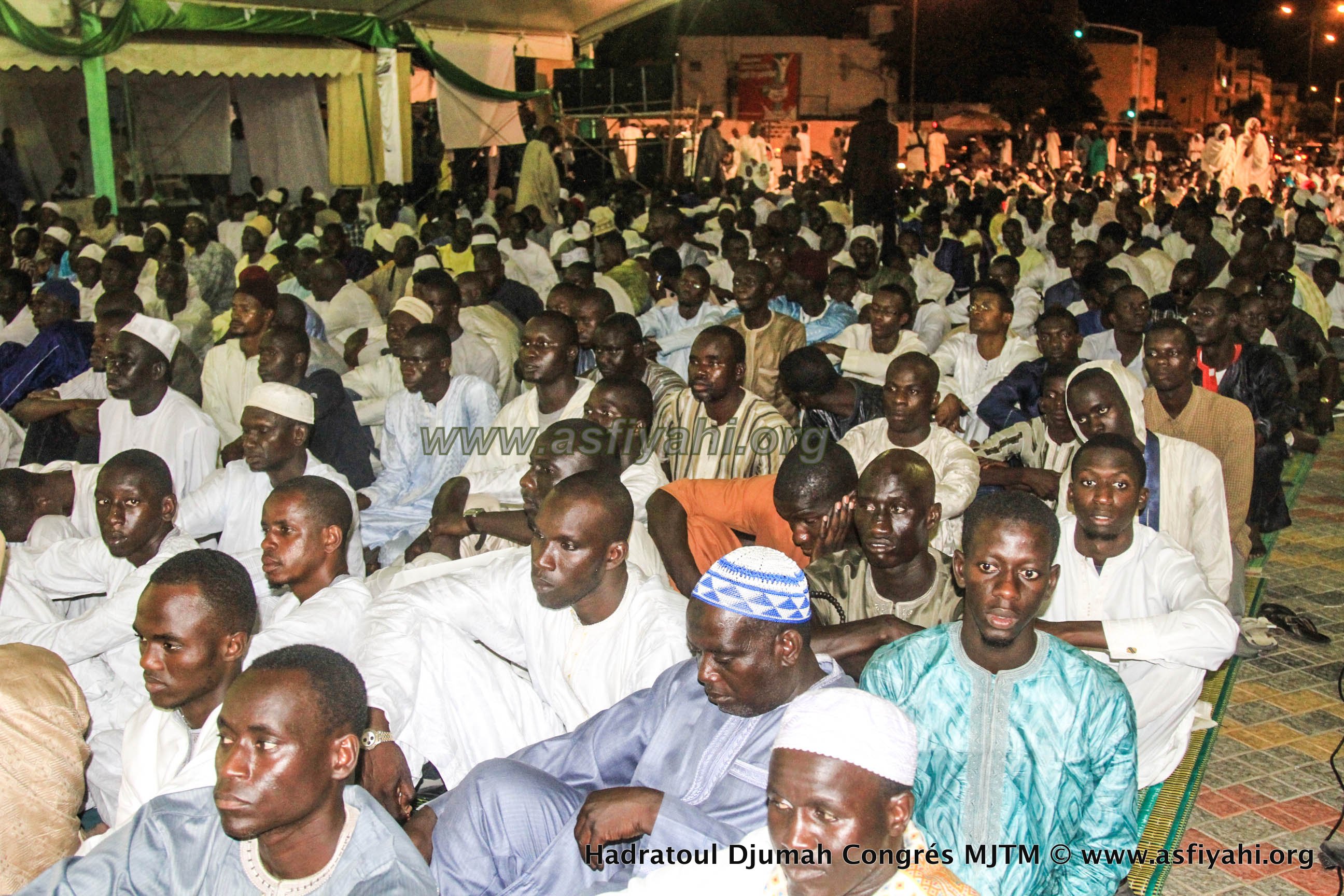 PHOTOS - 29 JUILLET 2016 À DAKAR - Les Images de la Hadratoul Djumah du Congrès de la Jeunesse Tidiane Malikite, présidée par Serigne Mbaye Sy Abdou  et le Maire de Dakar , Khalifa Ababacar Sall