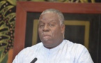 TABASKI 2017 - Demba Diop Sy habille plus de 2000 Talibés issus de 64 daaras de Tivaouane et ses environs 