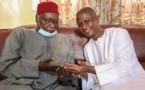 Le khalif général des Tidianes, Serigne Babacar SY Mansour a reçu ce Lundi le ministre de l'intérieur, Antoine Félix Abdoulaye DIOME