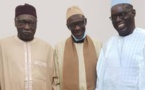La Hadara de Serigne Alioune BA, reçue par le Khalif général des Tidianes, apporte sa contribution aux travaux de la grande mosquée de Tivaouane