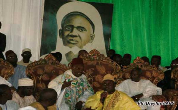 CEREMONIE OFFICIELLE GAMOU 2010 : LE KHALIFE GENERAL DES TIDIANES POUR UNE CHARTE DE L'UNITE NATIONALE
