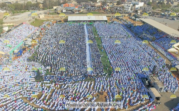24 PHOTOS - Vue Aérienne de la Hadratoul Jumma de ce Vendredi 11 Mai au Stade Amadou Barry - La Spiritualité Tijan au coeur de Dakar