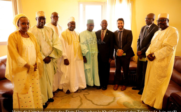 PHOTOS - L'ambassadeur des Etats-unies reçu par le Khalif Général des Tidianes Serigne Mbaye Sy Mansour: L'exception Sénégalaise, la lutte contre le Terrorisme au menu des échanges  