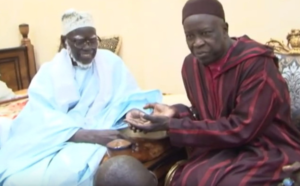 VIDEO - Visite de Serigne Mansour SY Djamil à Touba chez Serigne Mountakha Mbacké Khalif Général des Mourides 