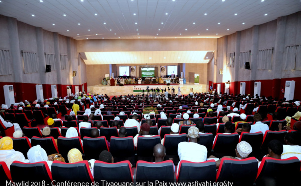 PHOTOS - Les Images de la conférence internationale co-organisée par la Cellule Zawiya Tijaniyya et International Interfaith Peace corps (IIPC), sur le thème «  Religions, Paix et prospérité en Afrique »