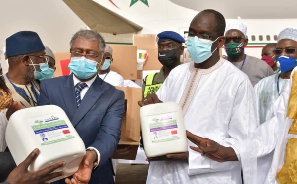 PHOTOS ET VIDEO - La Fondation Mohamed 6 des Oulémas Africains magnifie le Don du Royaume du Maroc à la République Sénégal dans le cadre de sa riposte contre le nouveau coronavirus 