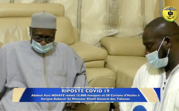 VIDEO - TIVAOUANE - RIPOSTE COVID 19 -  Abdou Aziz Ndiaye remet 15 mille masques et 50 cartons d'huile à Serigne Babacar Sy Mansour - L'integralité du Message du Khalif
