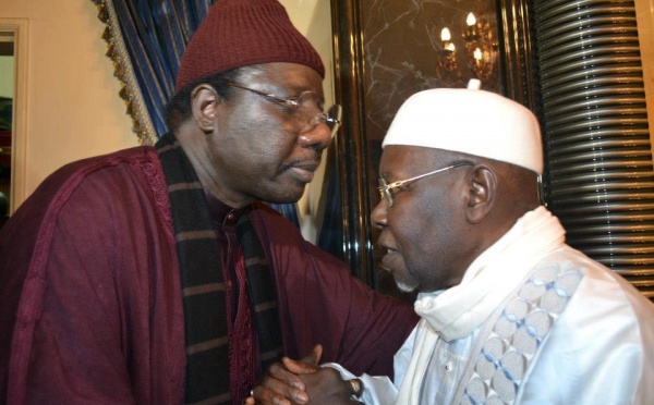 VIDEO : Les Images de la visite de Serigne Moustapha Sy chez Serigne Mansour Sy Borom Daara Yi 