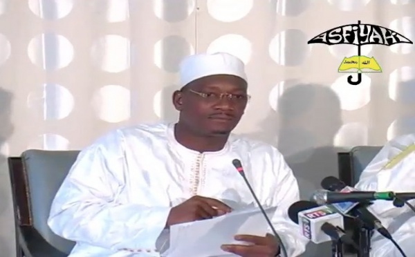 VIDEO GORÉE 2012 - Serigne Ahmed Sarr  : Lutte contre le Tabac (Cigarette), la solution par la voie Tidjane