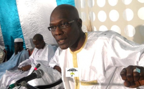 VIDEO GOREE 2012 - Al Amine Kébé de Geneve : Lutte contre le Tabac (Cigarette), la solution par la voie Tidjane