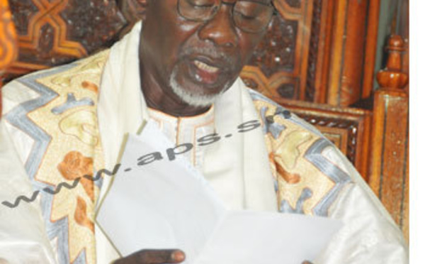 TABASKI 2013 - L'imam Pape Alioune Samb prie pour la concorde nationale