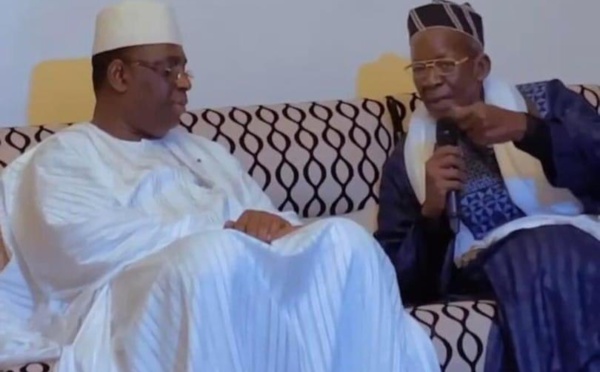 Le Khalif de Médina Baye, Cheikh Mahi NIASS a reçu le président Macky SALL ce Samedi, plusieurs sujets ont été abordé.