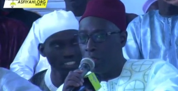 VIDEO - Animation de Abdoul Aziz Mbaaye et Allocutions de Bienvenue d'El Hadj Mansour Mbaye  - Journée de Prières Famille Mame Mbaye Diop de Ouakam  , 13 Avril 2014 - 