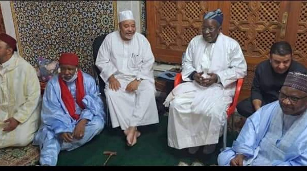 Maroc : Le khalif général Cheikh Mouhamadoul Mahi Ibrahima NIASS a effectué sa Ziarra auprès du fondateur de la tarikha tidianya, Cheikh Seydi Ahmad At-Tijani Chérif (Rta)