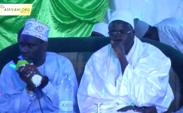 VIDEO - Kazou Rajab 2014 chez El Hadj Ousmane Kaïré à Pikine Niéty Mbaar , presidé par Serigne Moulaye SY Habib et Serigne Sidy Ahmed Sy Djamil