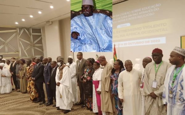 Message du Khalife général des Tidianes, Serigne Babacar SY Mansour au 3e Forum régional de la CEDEAO sur l’éducation à la paix par le dialogue intra et interreligieux délivré par Pr Abdoul Aziz KEBE.