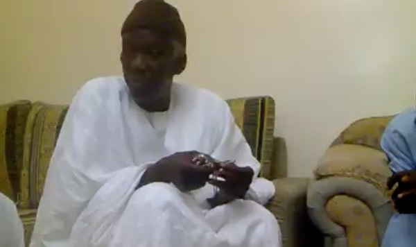 VIDEO: Témoignage émouvant de Serigne Mbaye Sy Abdou sur son Père El Hadj Abdoul Aziz Sy Dabakh rta