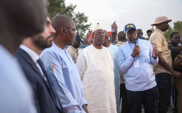 Tivaouane : les travaux de l'autoroute Dakar-Tivaouane-Saint-Louis lancés par le chef de l'État Macky SALL