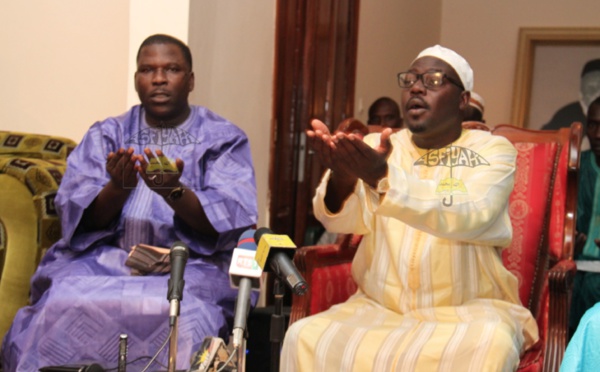 PHOTOS - Les Images du Point de Presse du Dahiratoul Muqtafina , en prélude à la Journée Achoura 2014, prévue le 4 novembre à Tivaouane