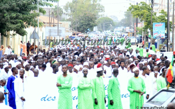 PHOTOS - Le Grand Rassemblement des Jeunes Tidianes de Dakar , lors de la Conference des Journées Cheikh 2014