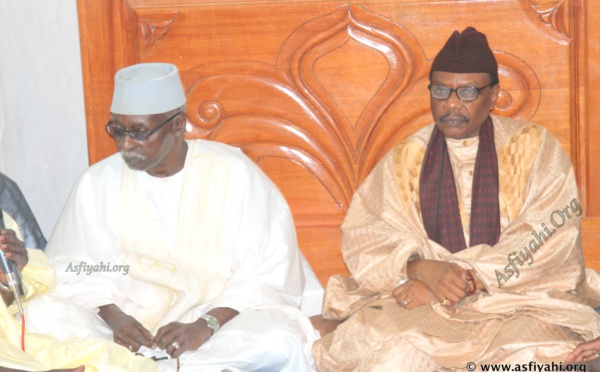 PHOTOS - Le Gamou à la Grande Mosquee El Hadj Malick Sy , présidé par Serigne Mbaye Sy Mansour et Serigne Pape Malick Sy