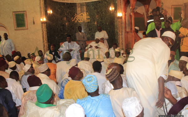 PHOTOS - LE GAMOU À LA MOSQUEE DE SERIGNE BABACAR SY, PRÉSIDÉ PAR SERIGNE ABDOUL AZIZ SY  AL AMINE &amp; SERIGNE  MAODO SY DABAKH