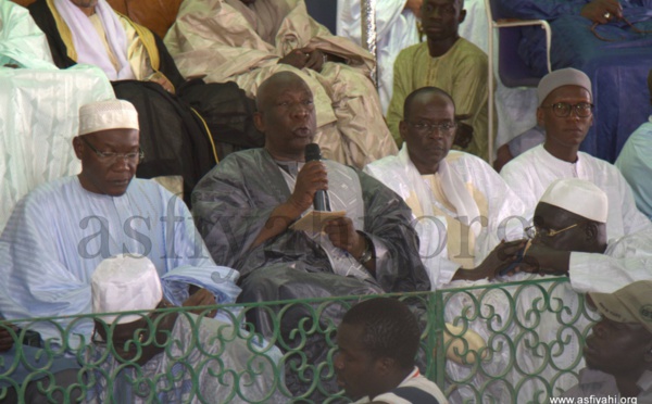 VIDEO - ZIARRE GENERALE 2015 - Animation Doudou Kend Mbaye suivie des Allocution de Bienvenue