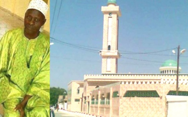 TIVAOUANE - Le Mouvement des Etudiants de la Zawiya El Hadj Malick Sy de Tivaouane célèbre la Nuit d'Al Isra wal Mihradj le 16 Mai 2015 dans l'enceinte de la Zawiya
