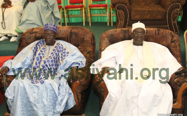 TAKUSSAN HOMMAGE À SERIGNE MANSOUR SY BOROM DAARA YI , LUNDI 25 MAI 2015 À OUAKAM ( PLACE BAYÉ )